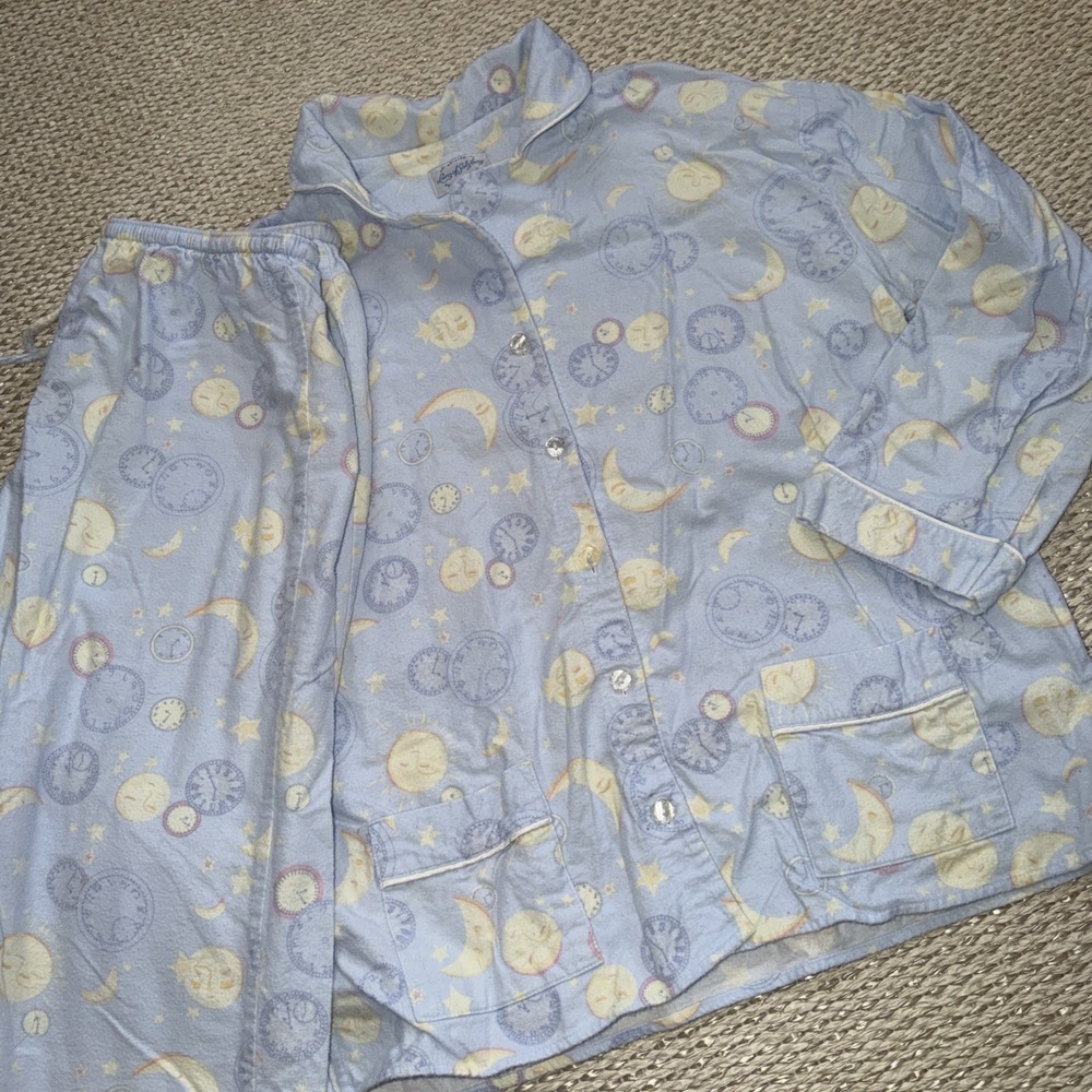 lanz of salzburg flannel Pajama Set. Large Flannel. Celestial Print - Picture 2 of 8